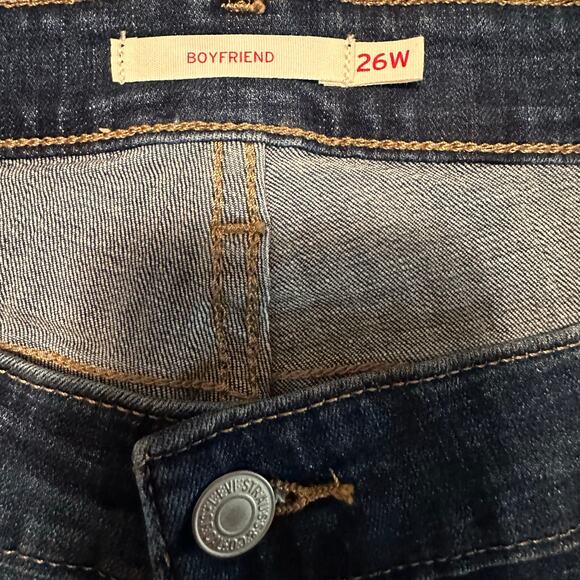 NWT, Levi Strauss & Co Women’s Sz 26W Dark Wash Denim Distressed Boyfriend Jean - Picture 3 of 11